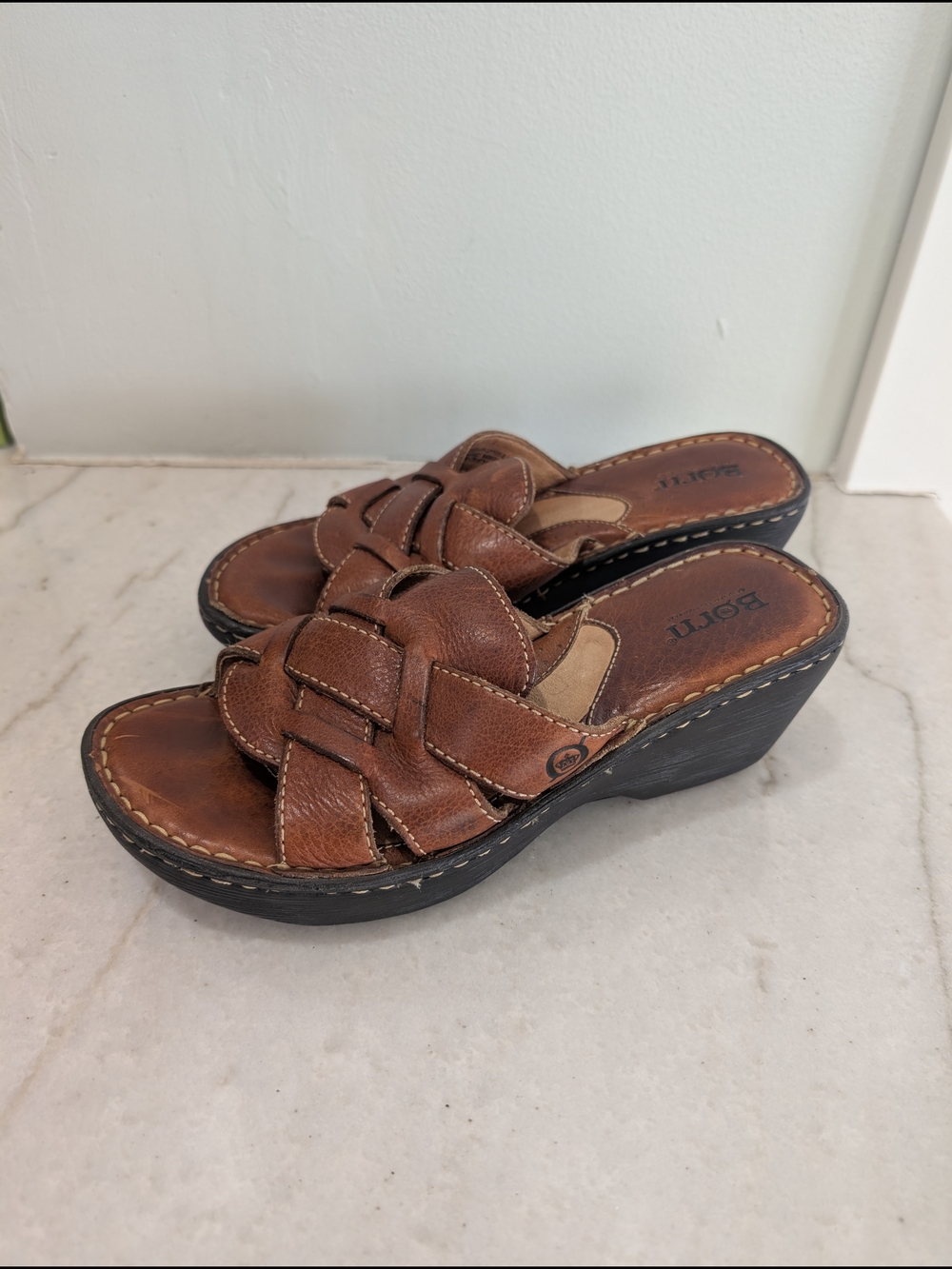 Born Women’s Brown Leather Woven 3" Wedge Sandals Size 7 - Picture 3 of 6